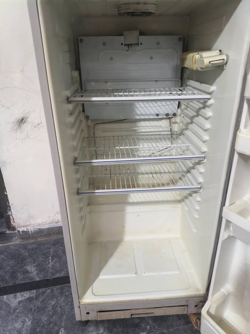 Dawlance Fridge 4