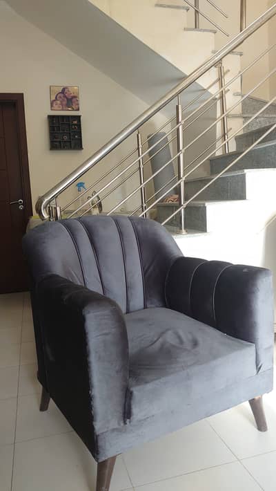 Selling second hand sofa chairs