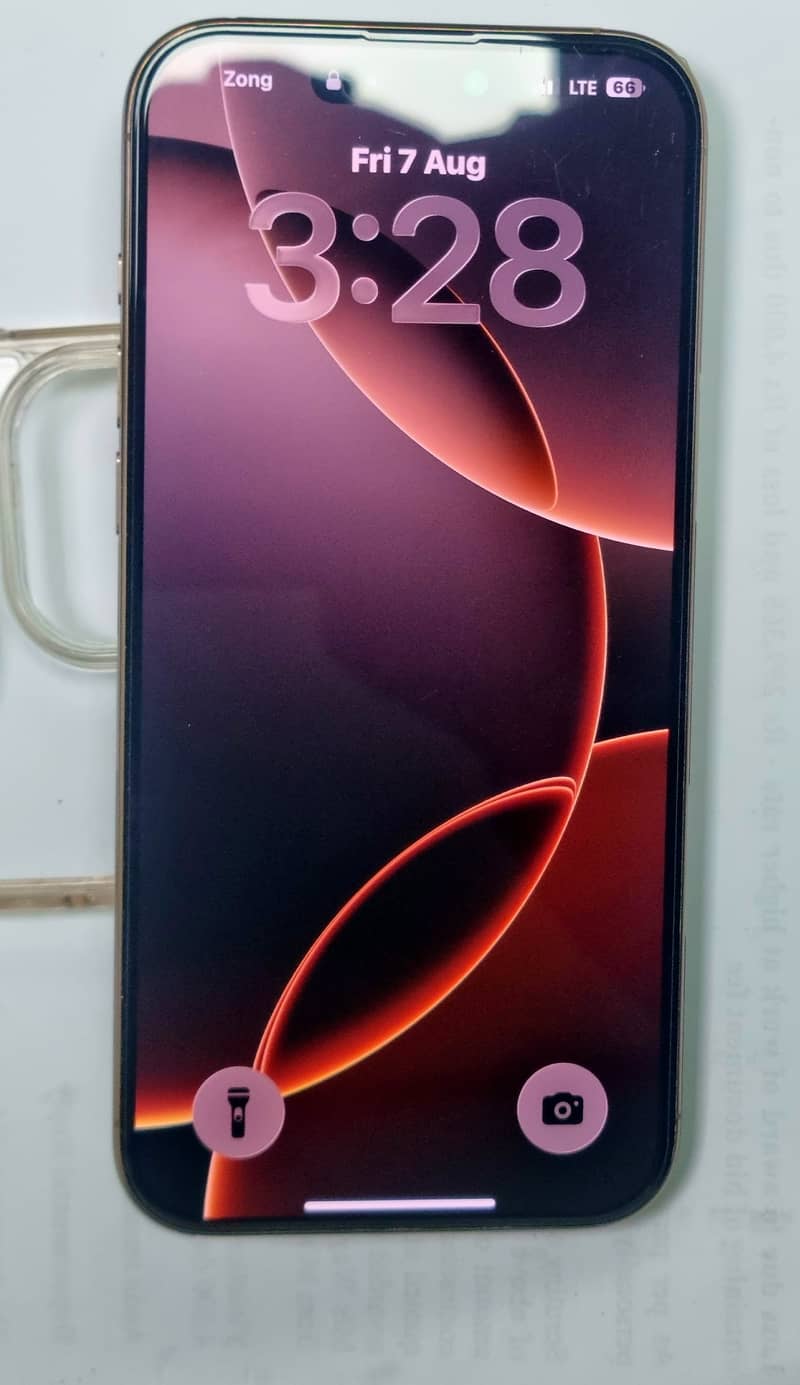 Apple iPhone 16 Pro Max 5