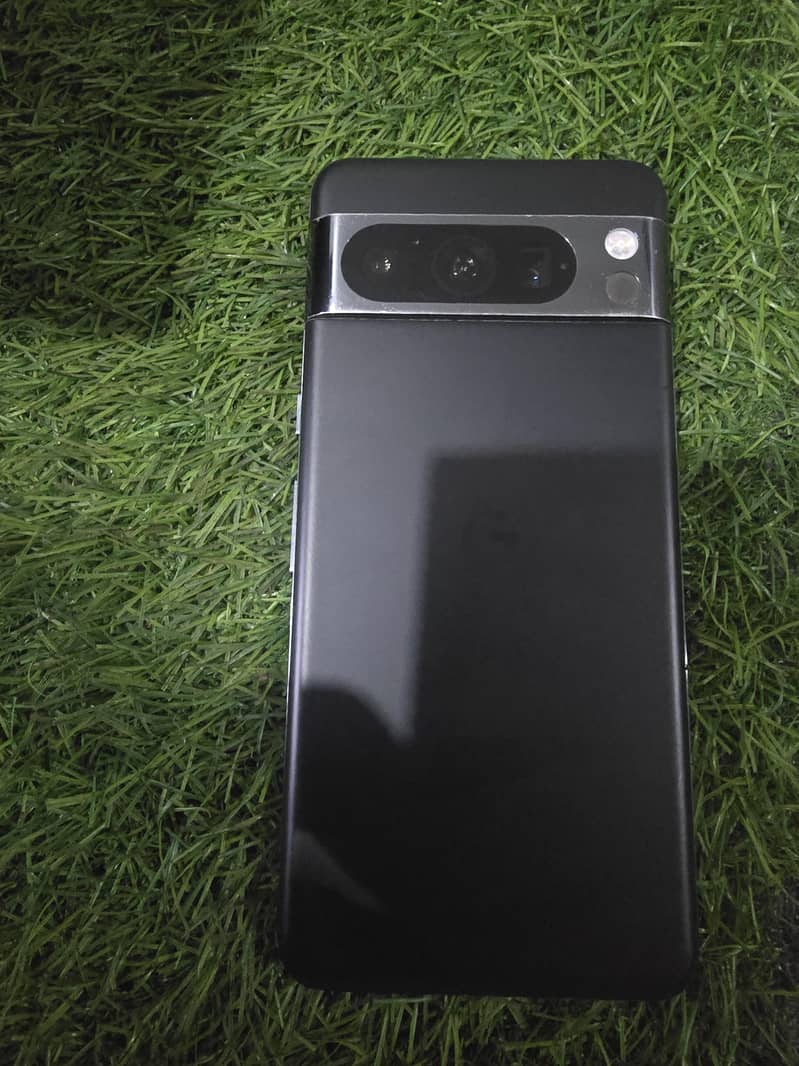 Google Pixel 8 Pro 1