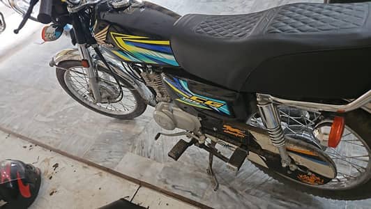26 model 125 only 600 km use number laga ha plz contact 03084204437