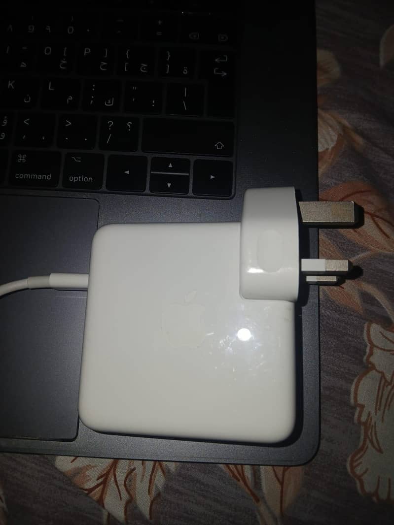 Apple MacBook Pro 5