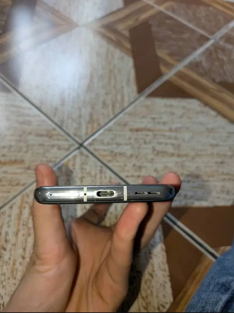 One Plus 9 Pro 3