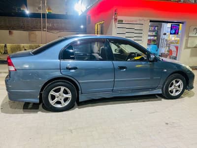Honda Civic EXi 2004