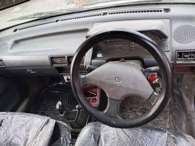 Daihatsu Charade 1993