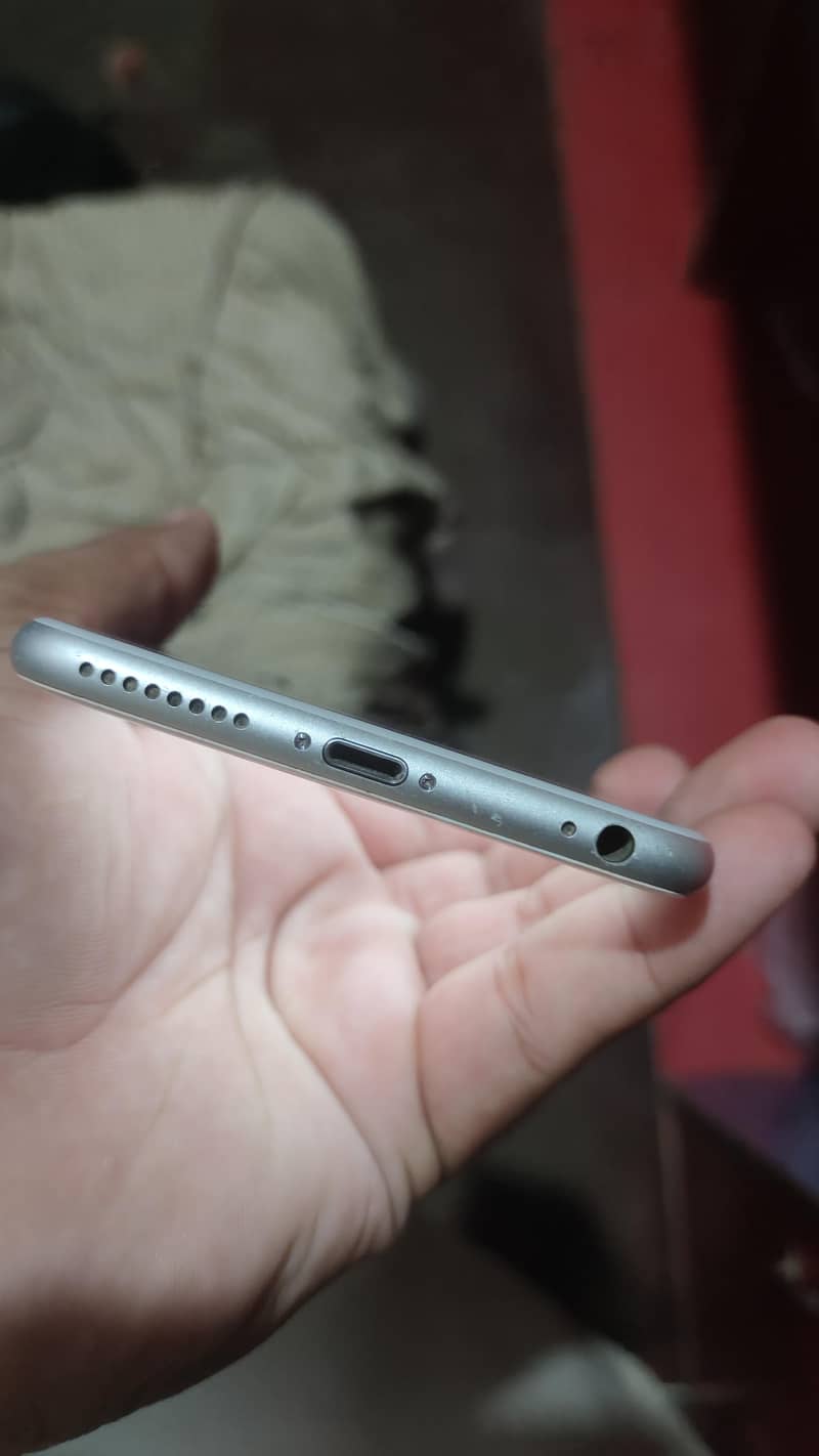 Apple iPhone 6S Plus 1