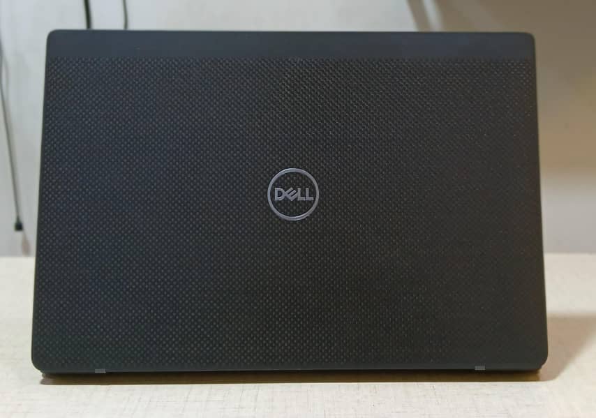 Dell 7300 3
