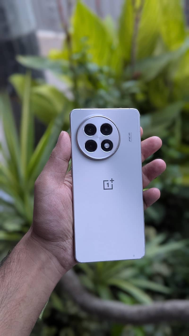 One Plus 13R 1