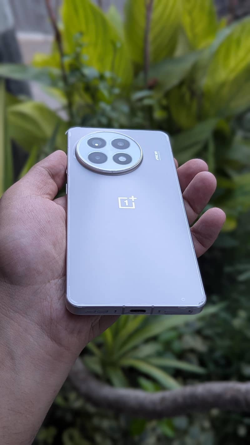 One Plus 13R 4