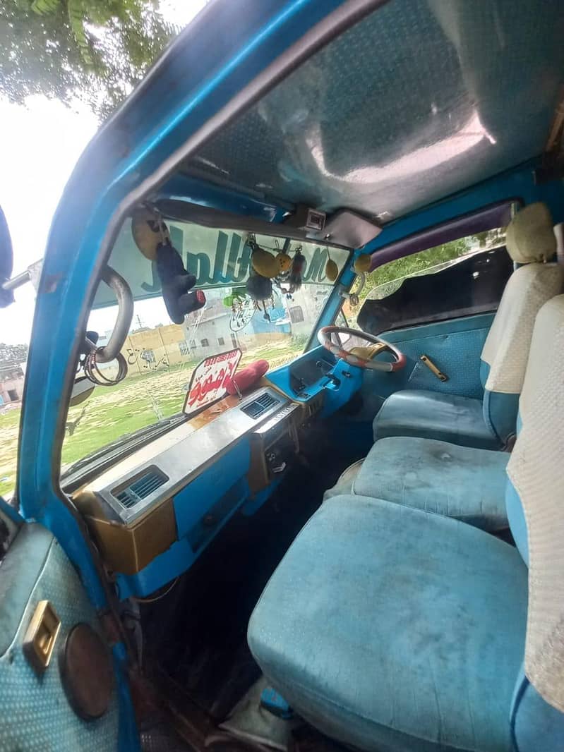 mini bus 22 seter 2