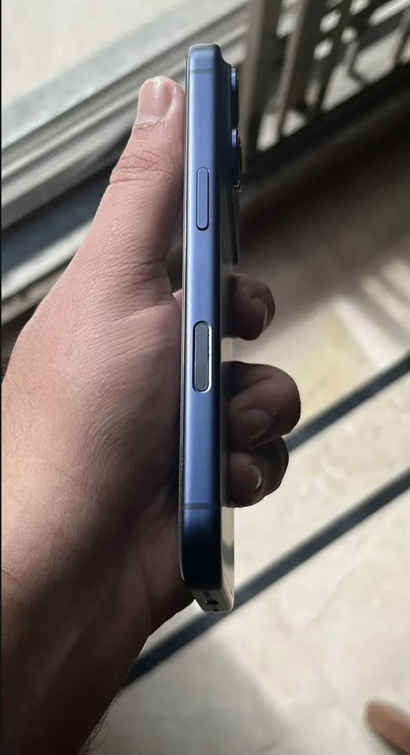 Apple iPhone 17 Pro 3