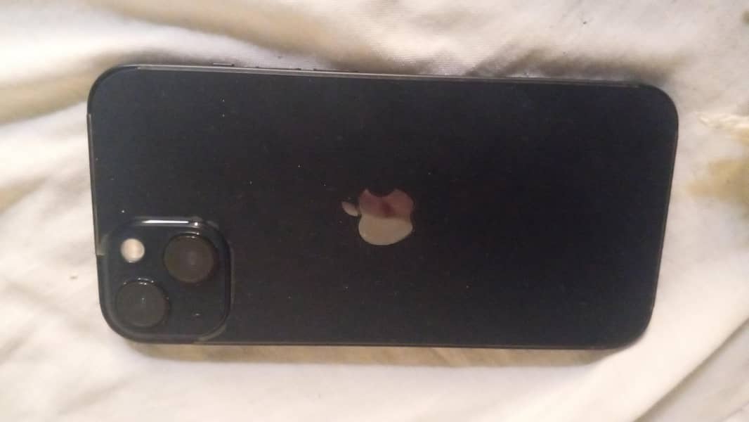 Apple iPhone 13 0