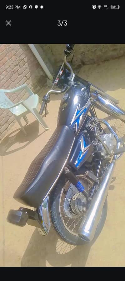 Honda125. .