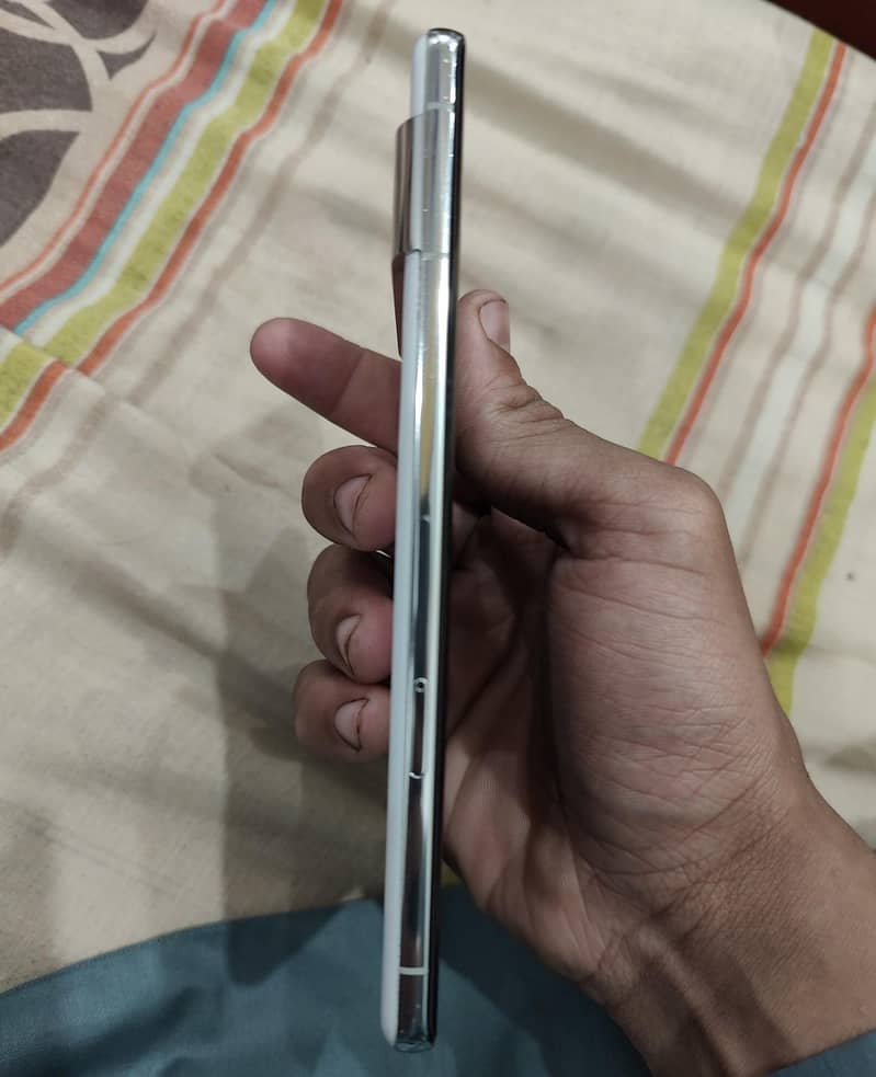 google pixel 7 pro 2