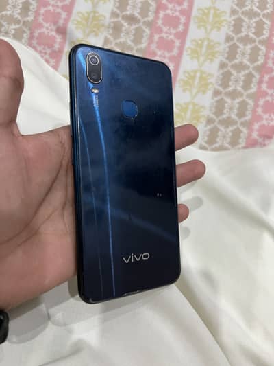 Vivo Y12