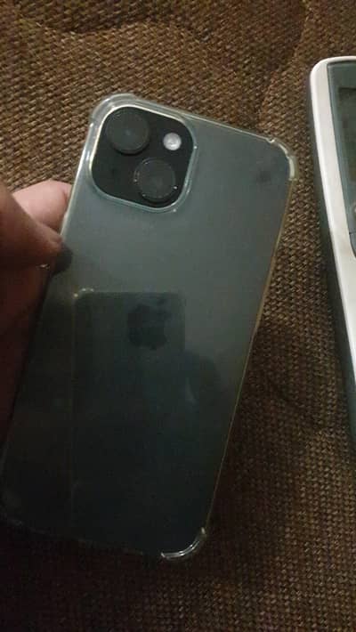 Apple iPhone 15