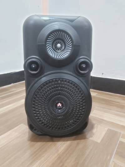 Urgent sale Audionic MH-801