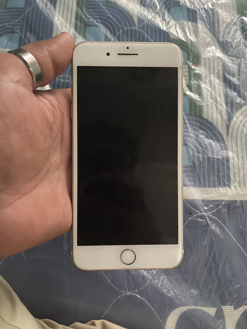 Apple iPhone 7 Plus 0