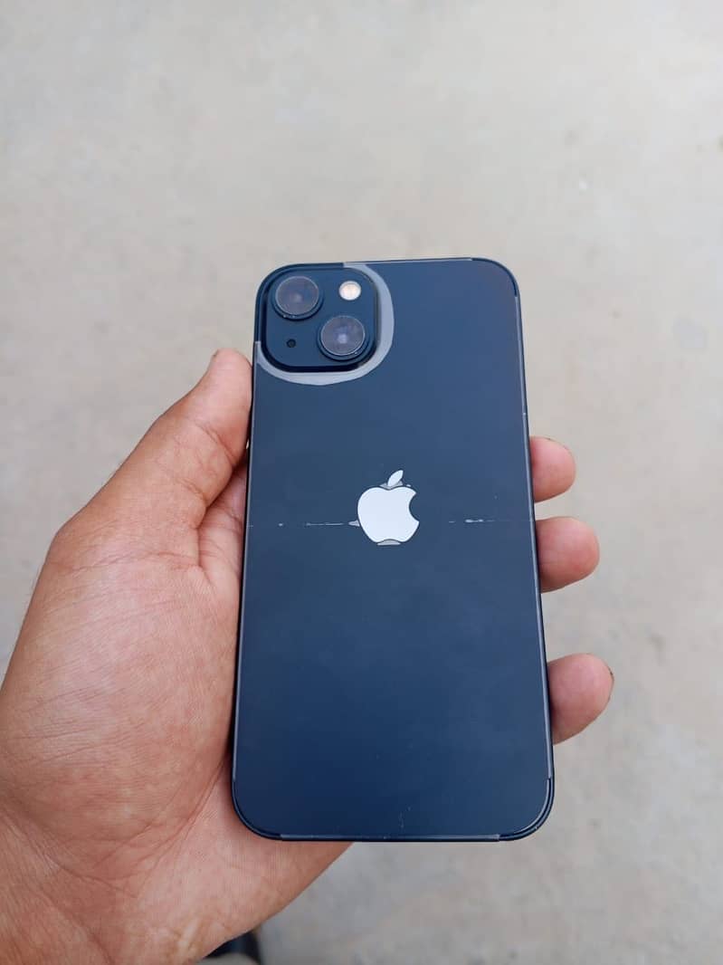 Apple iPhone 13 2