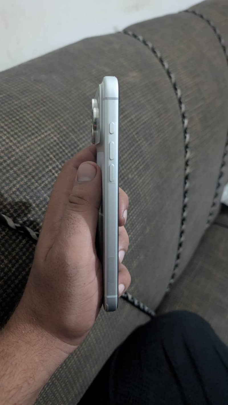 Apple iPhone 17 Pro Max 1