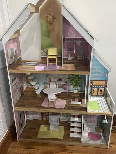 Doll house