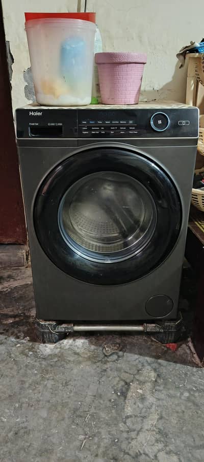 Haier fully automatic Front Load Washing Machine