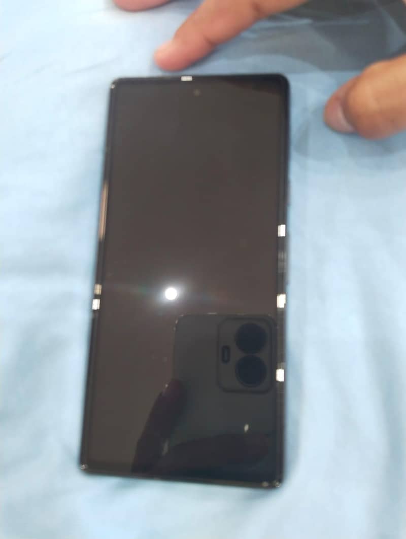 Google Pixel 7a 2