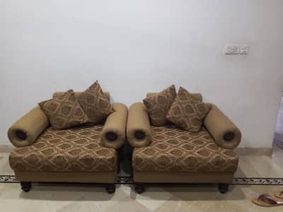 7 seater sofa set in excellent condition
