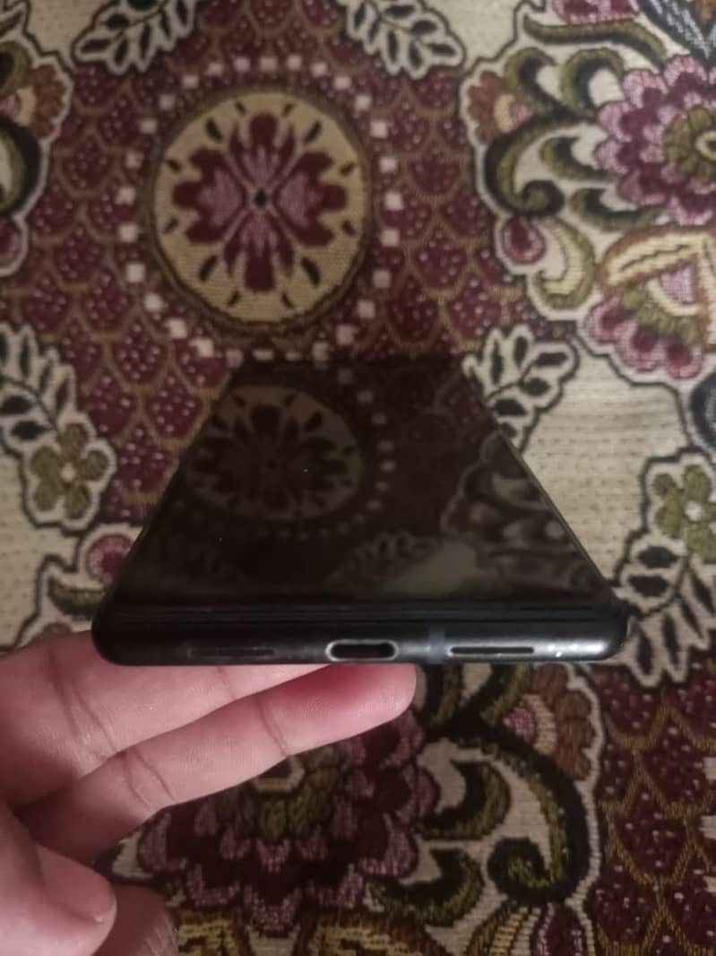 Google Pixel 6 4