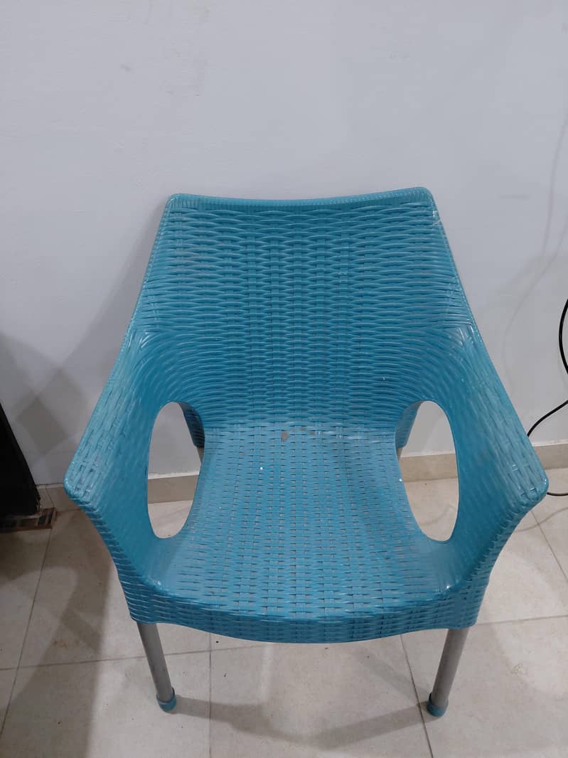 Plastic chairs 3