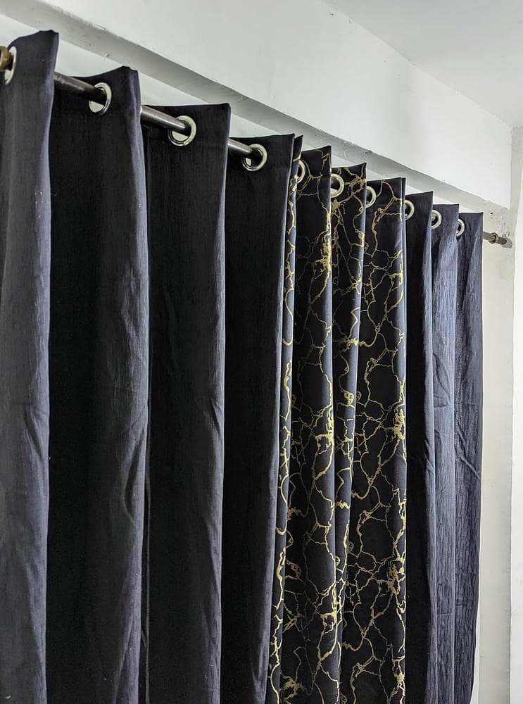 curtains 0