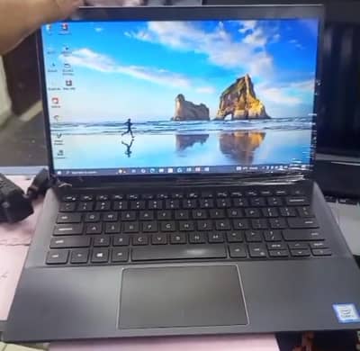 Dell Latitude 3301