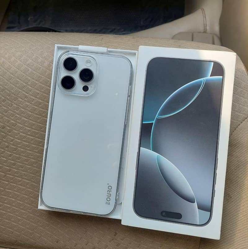 iphone 16 pro max 3
