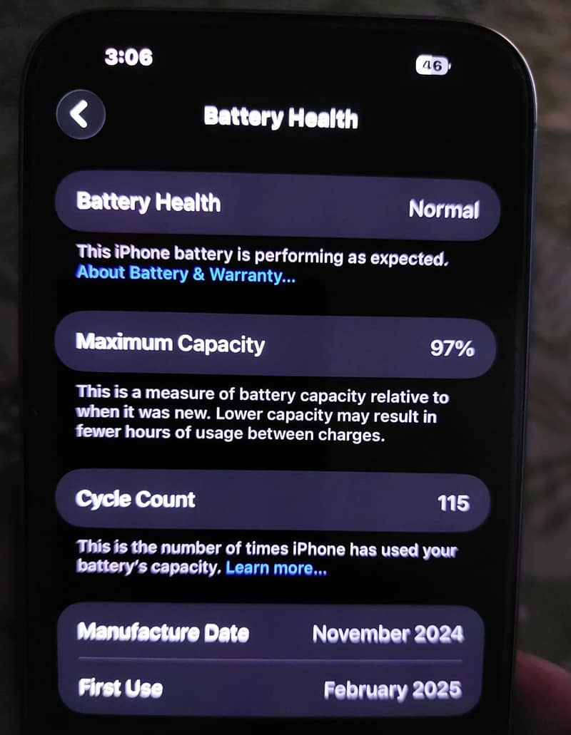 iphone 16 pro max 4