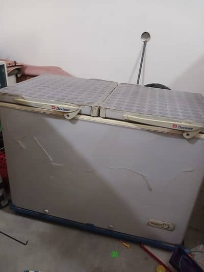 Dawlance Deep Freezer for Sale – Excellent Condition