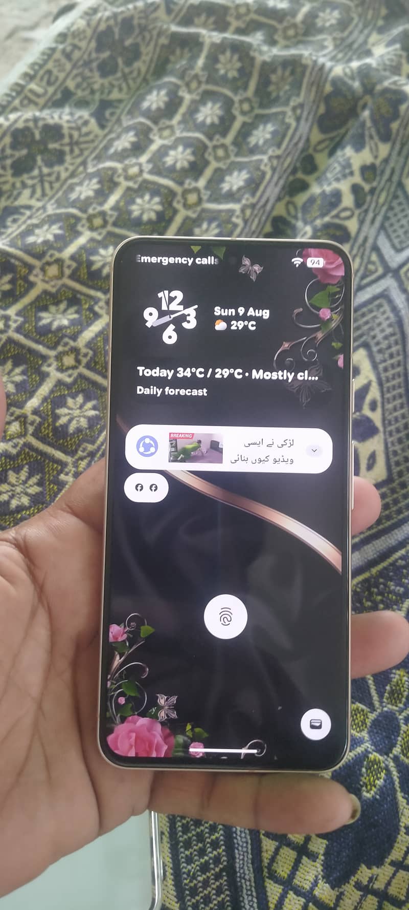 Google Pixel 8 4