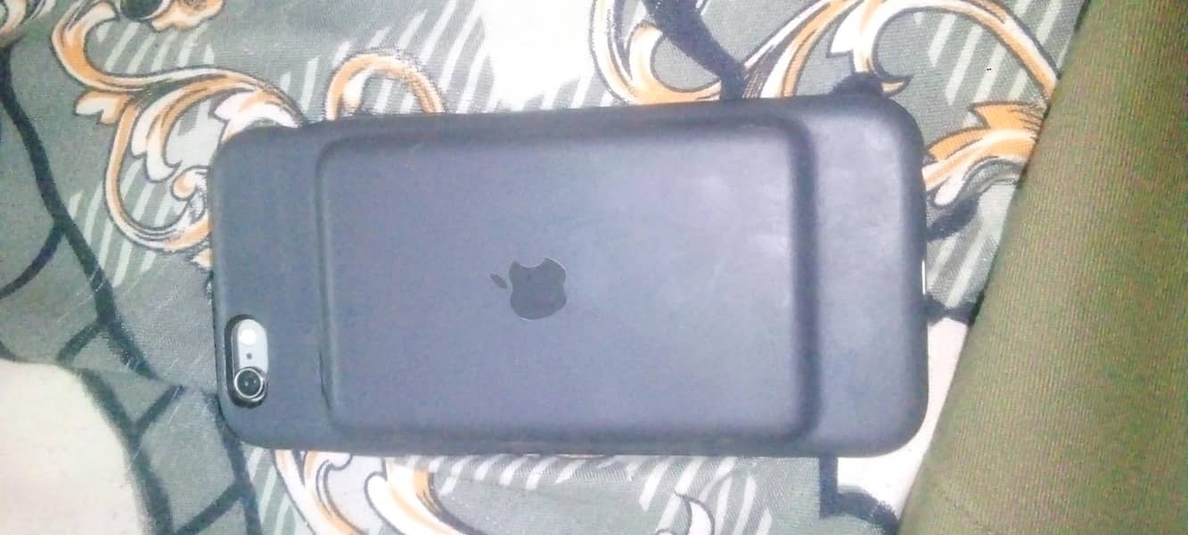 Apple iPhone 6 0
