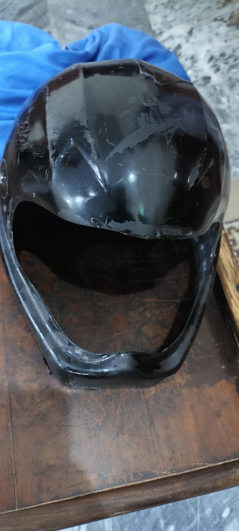 Helmet  0