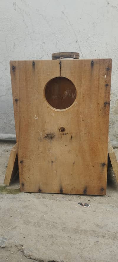 LOVE BIRDS USED BOX FOR SALE