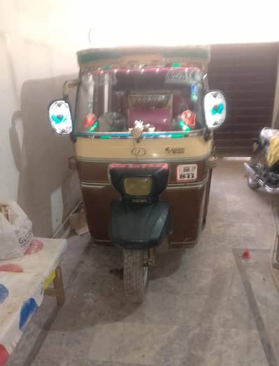 sazgar rickshaw for sale all ok