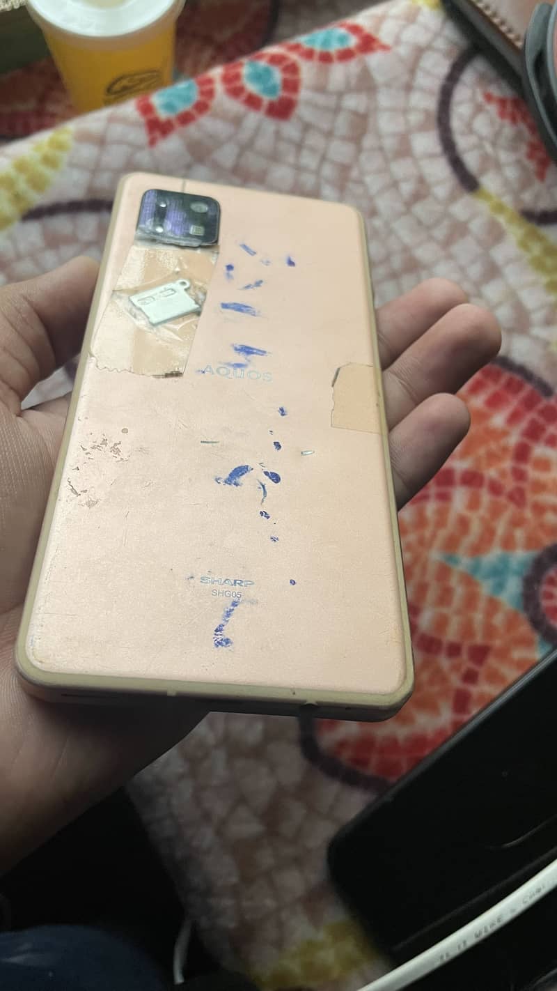 Sharp Aquos Sense 0