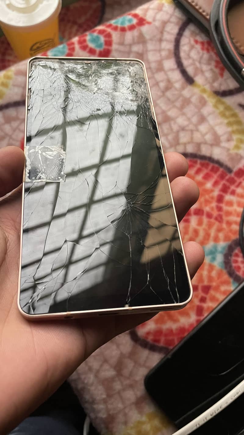 Sharp Aquos Sense 1