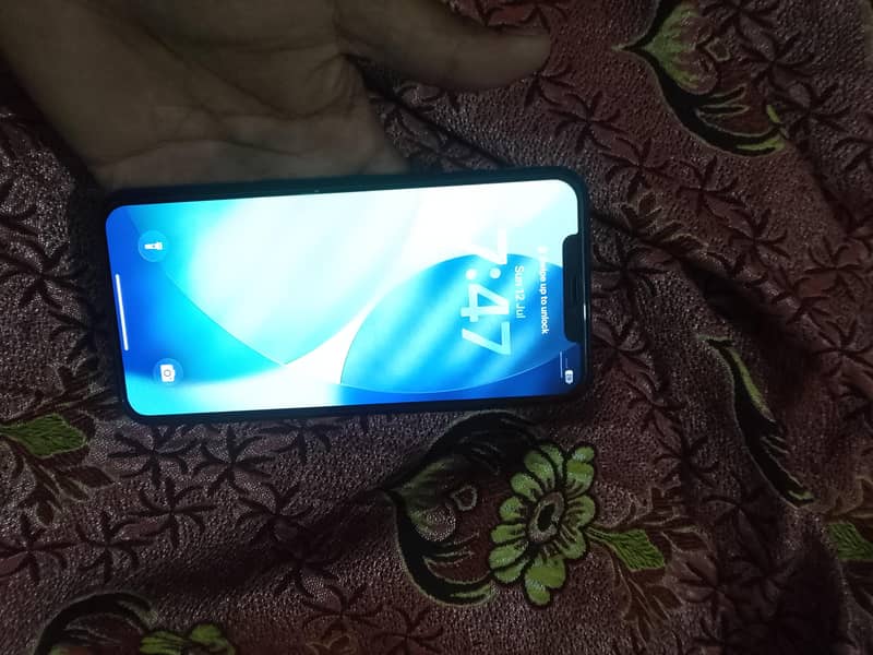Apple iPhone 11 Pro Max 3
