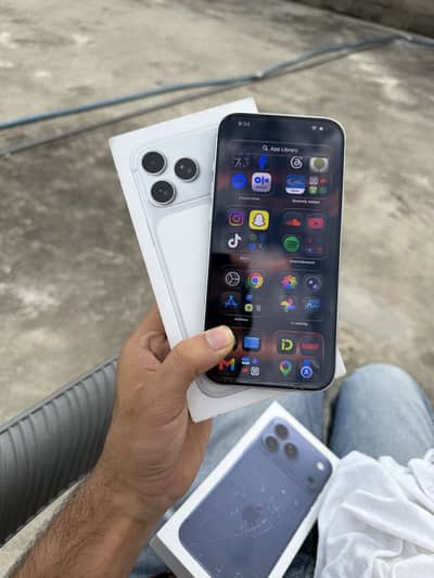 IPhone 17 pro max JV