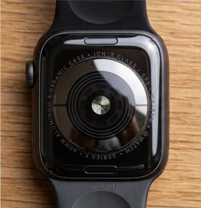 Apple Watch Series 5 40mm GSM Cellular