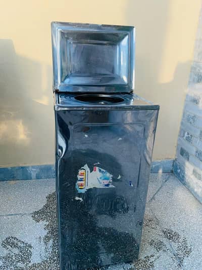 Washing Dryer in Good Condition