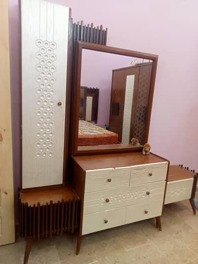 bedroom set
