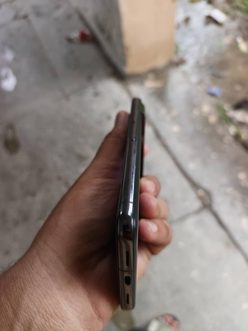Google Pixel 8 Pro 1