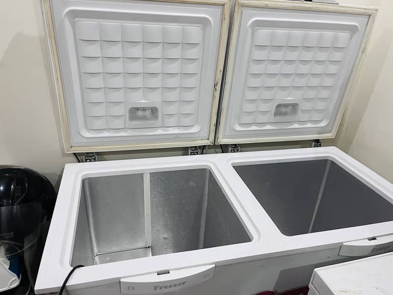 Waves deep freezer 6