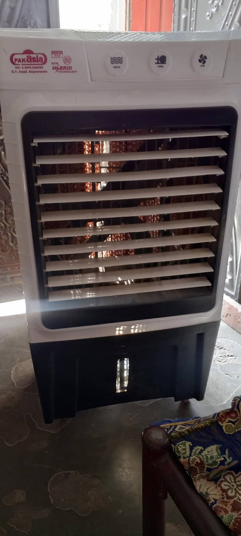 Ac/DC cooler 0